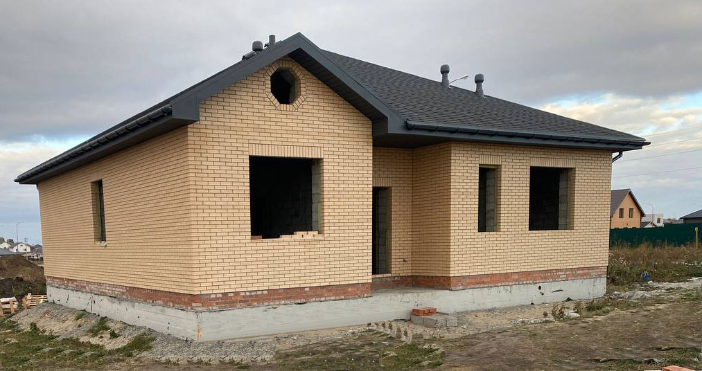 Одноэтажный загородный дом