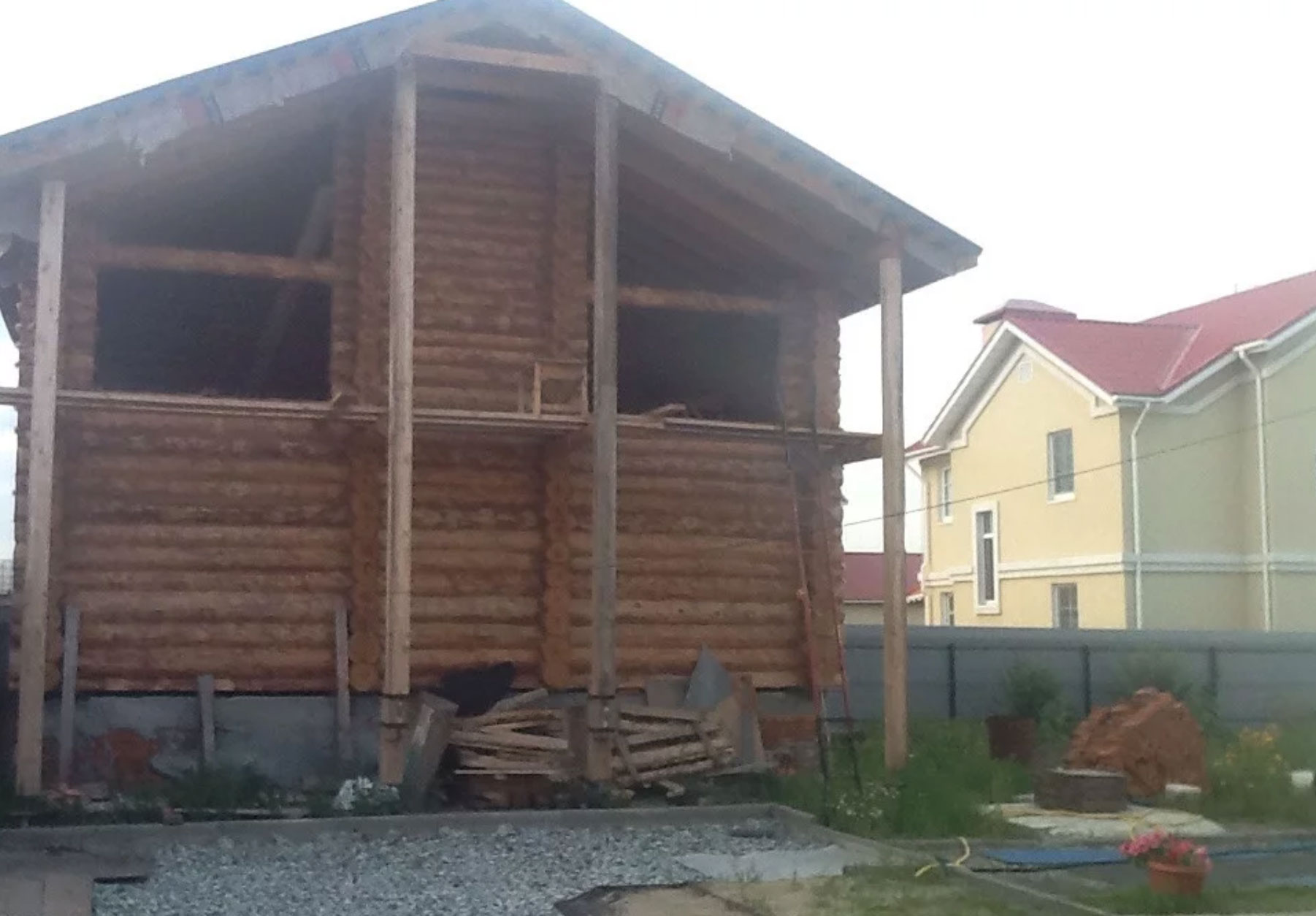 Баня из рубленного бревна